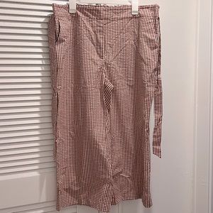Wide leg, tie waist pants from Loft. Size extra large petite.